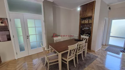 Mali Radanovac | 4zida.rs