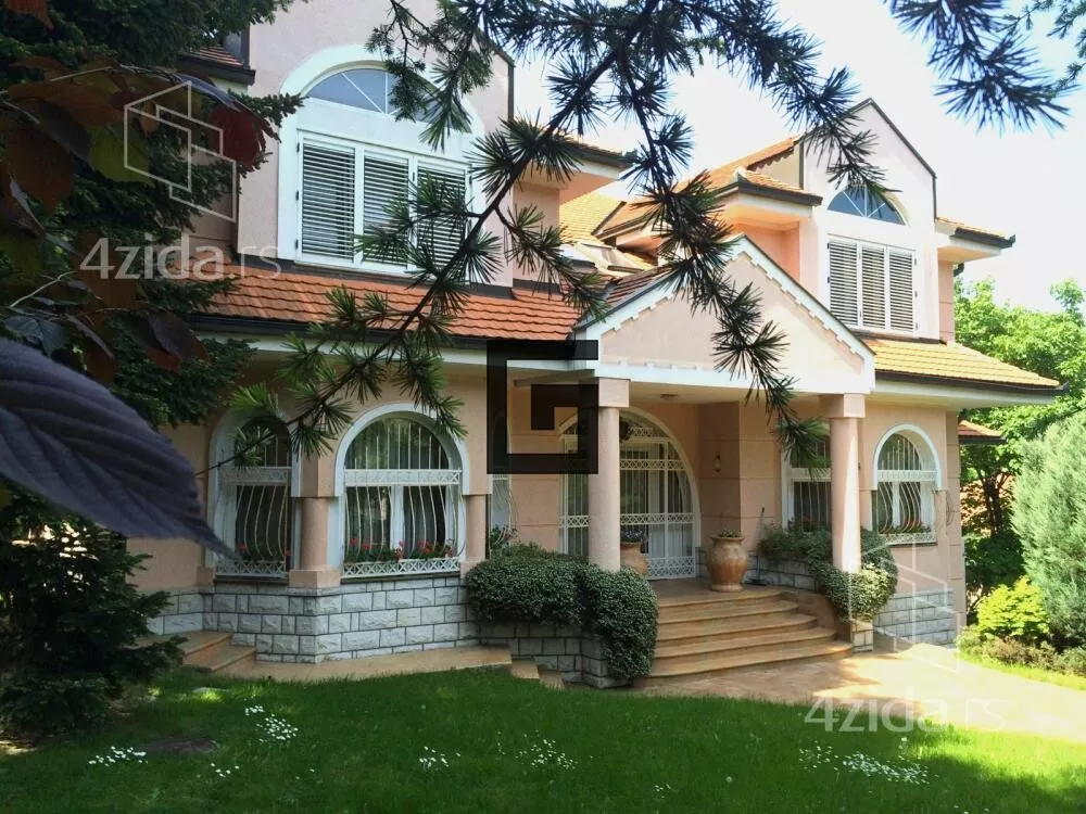 Kuća | 4zida