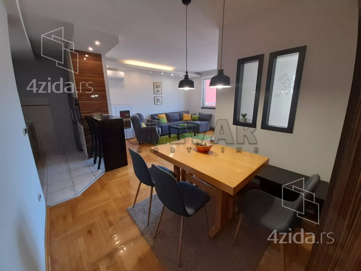 Dvoiposoban stan | 4zida