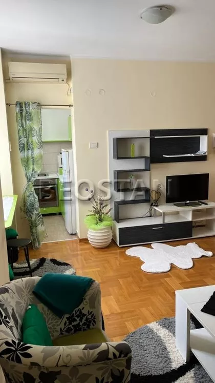 Vojislava Ilića | 4zida.rs