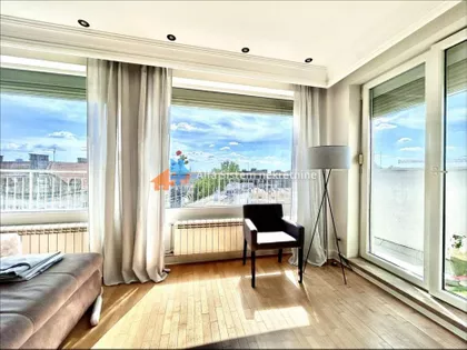 Knez Mihailova | 4zida.rs
