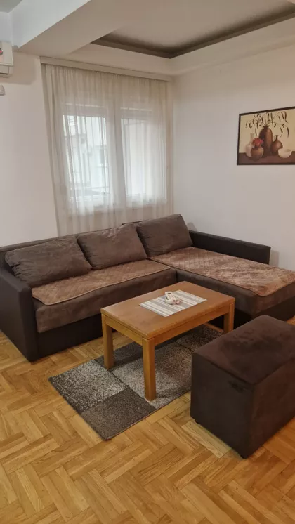Vojvode Micka Krstića 1 | 4zida.rs