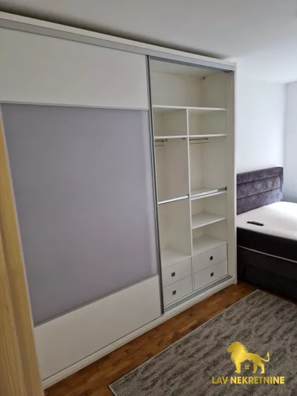 NOVOSADSKOG SAJMA | 4zida.rs