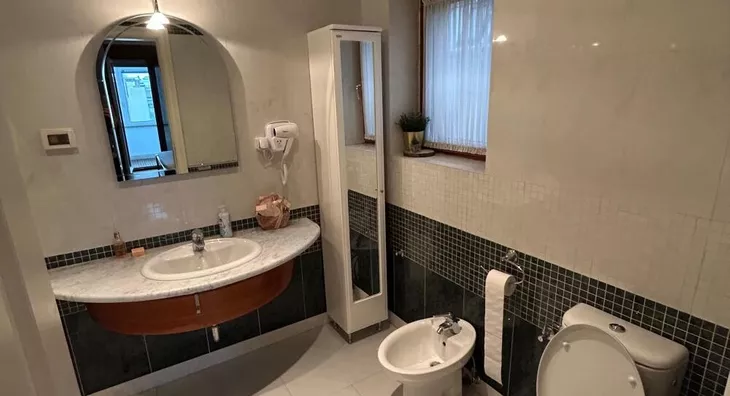 Četvoroiposoban stan | 4zida