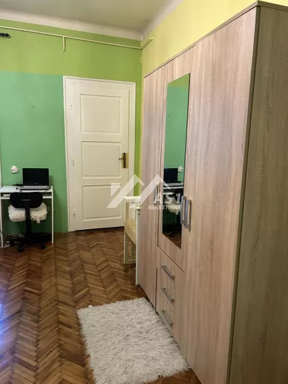 Petra Drapšina | 4zida.rs