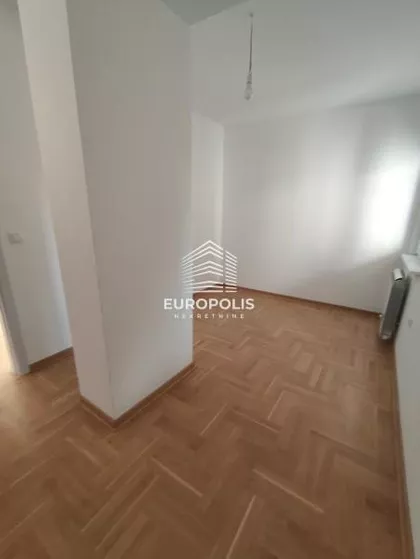 Milana Rakića | 4zida.rs