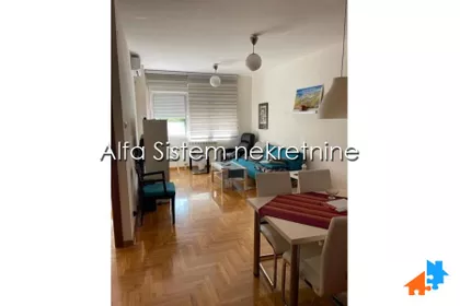 Crveni Krst Vračar | 4zida.rs