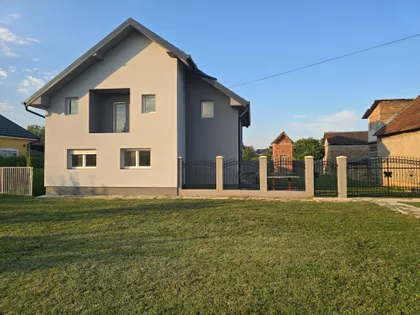 Miloša Crnjanskog 132 | 4zida.rs