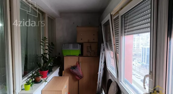 Troiposoban stan | 4zida