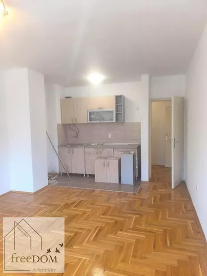 Podbara | 4zida.rs