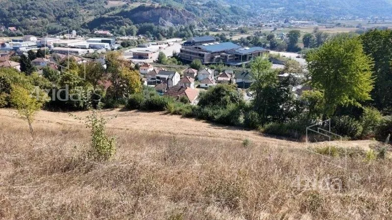 Plac | 4zida