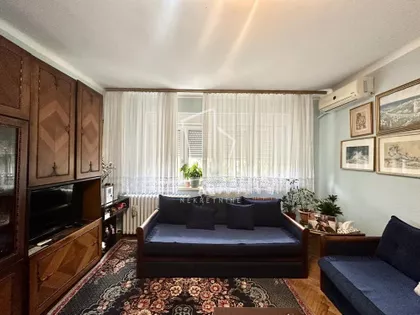 Luja Adamiča | 4zida.rs