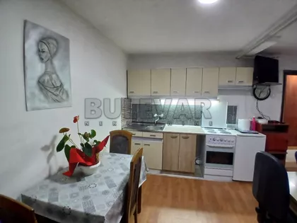 Svetozara Miletića | 4zida.rs