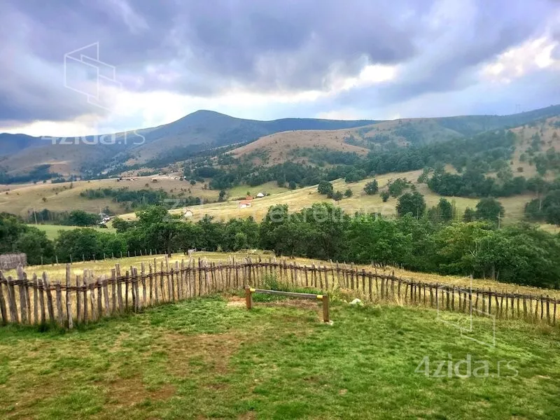 Ugostiteljski objekat | 4zida