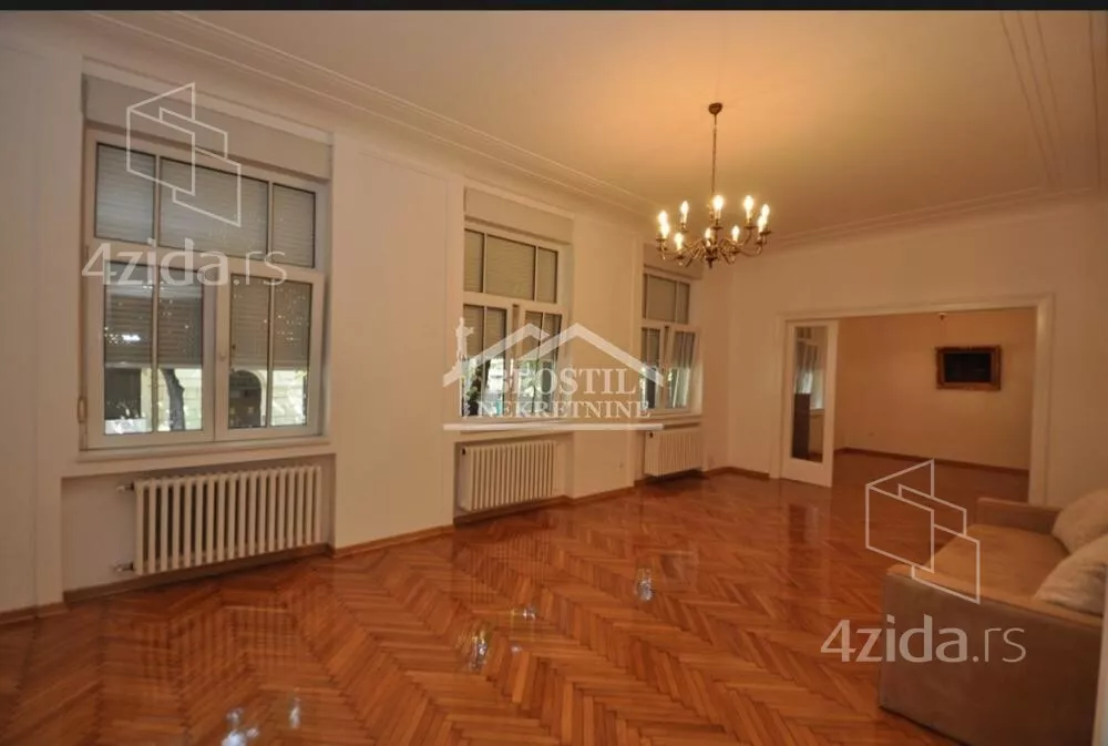 Šestosoban stan | 4zida