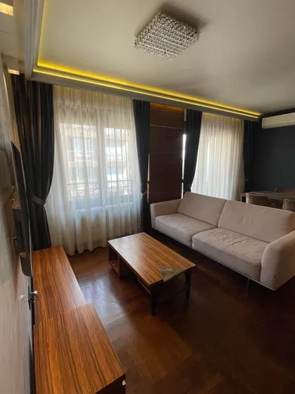 Crveni Krst Vračar | 4zida.rs