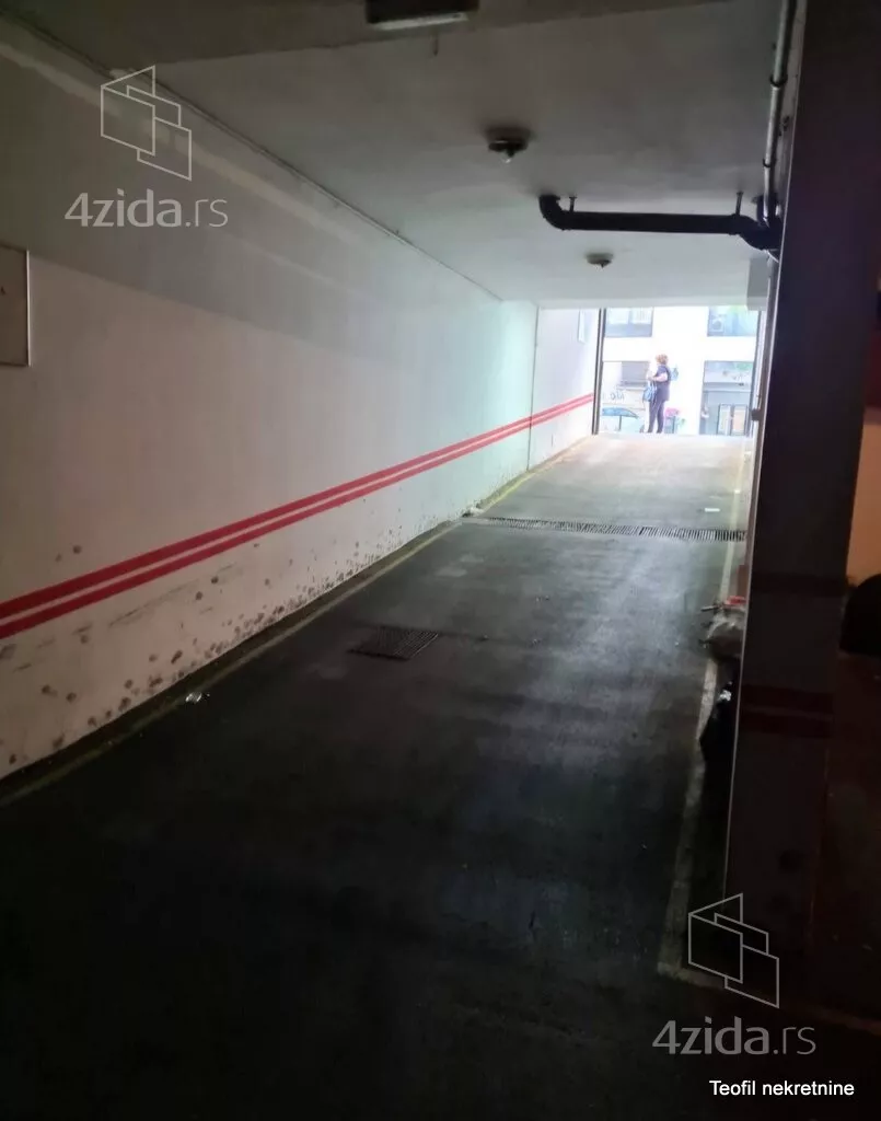 Garaža/Parking | 4zida