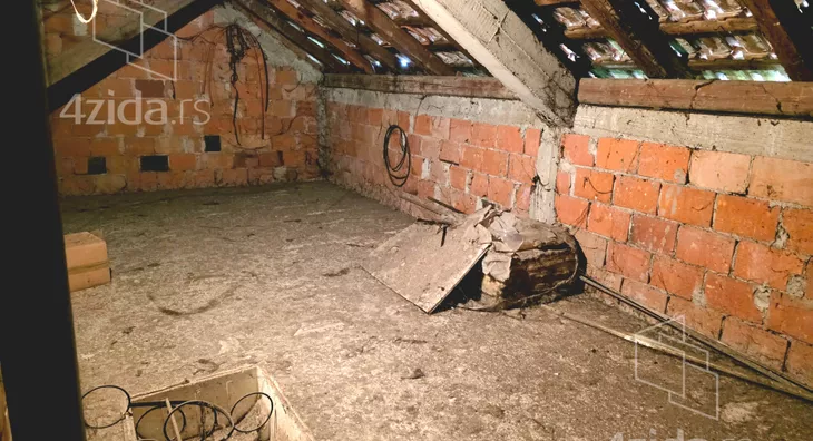 2-etažna kuća | 4zida