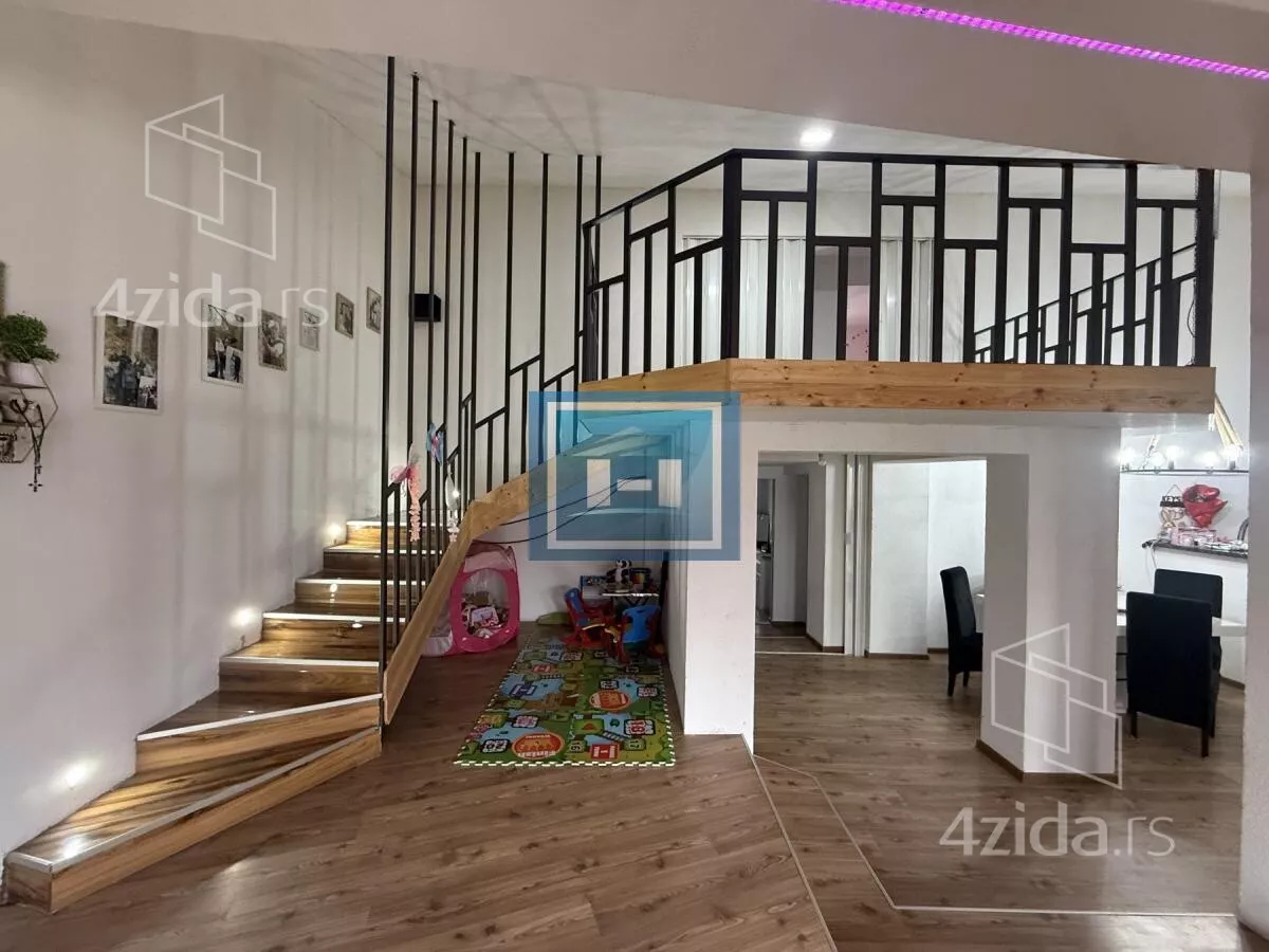 Kuća | 4zida