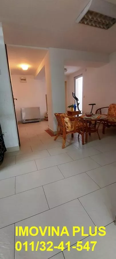 Cara Dušana | 4zida.rs