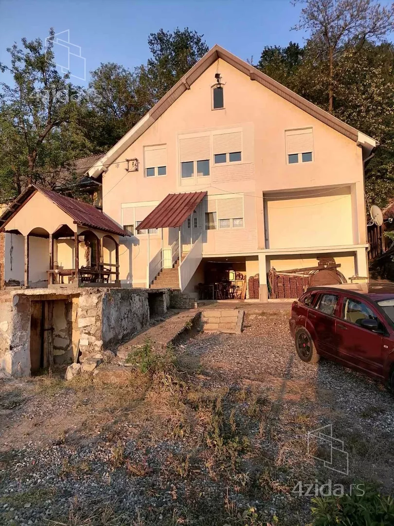 2-etažna kuća | 4zida