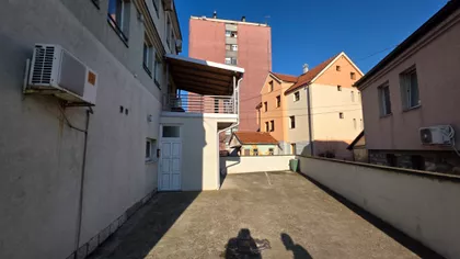 Mirka Obradovića 1 | 4zida.rs