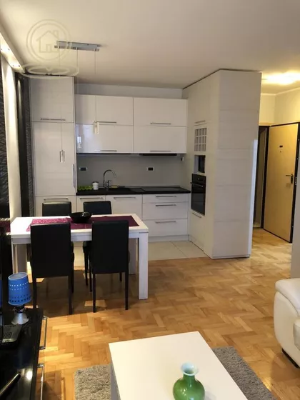 Adamovićevo Naselje | 4zida.rs