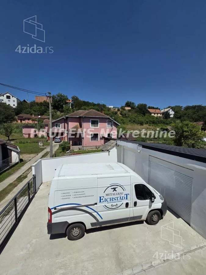 Kuća | 4zida