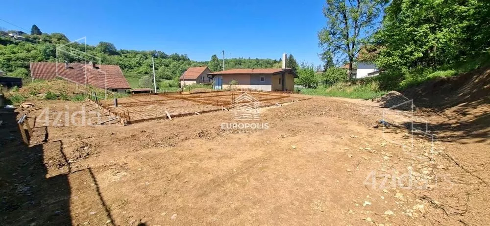 Građevinsko zemljište | 4zida
