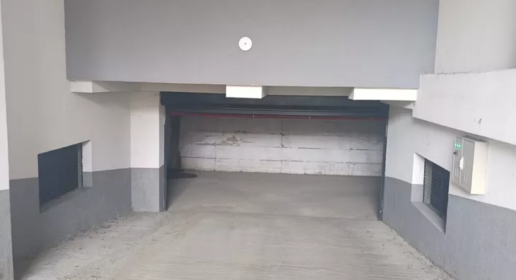 Garaža | 4zida