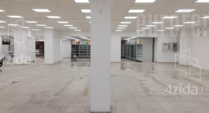 Poslovni prostor | 4zida