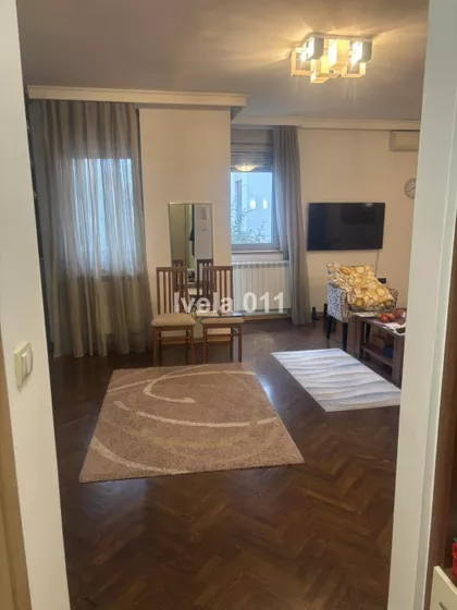 Kapetana Zavišića | 4zida.rs