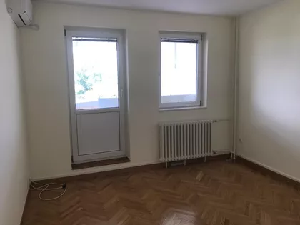 Blok 12 - YUBC | 4zida.rs