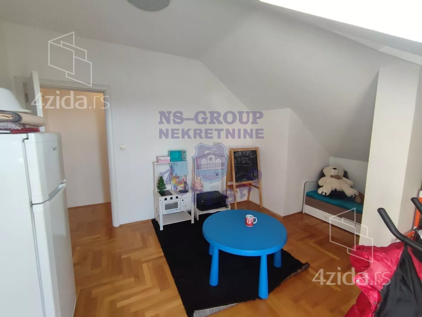 Četvorosoban stan | 4zida