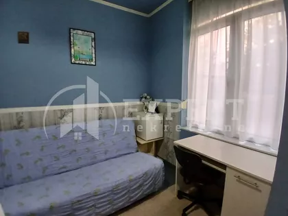 Strahinjića Bana | 4zida.rs