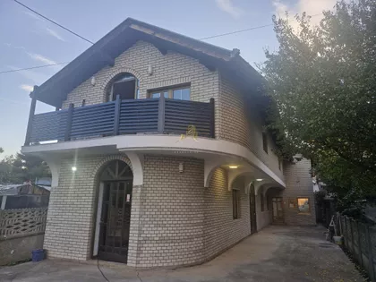 Gradske lokacije | 4zida.rs
