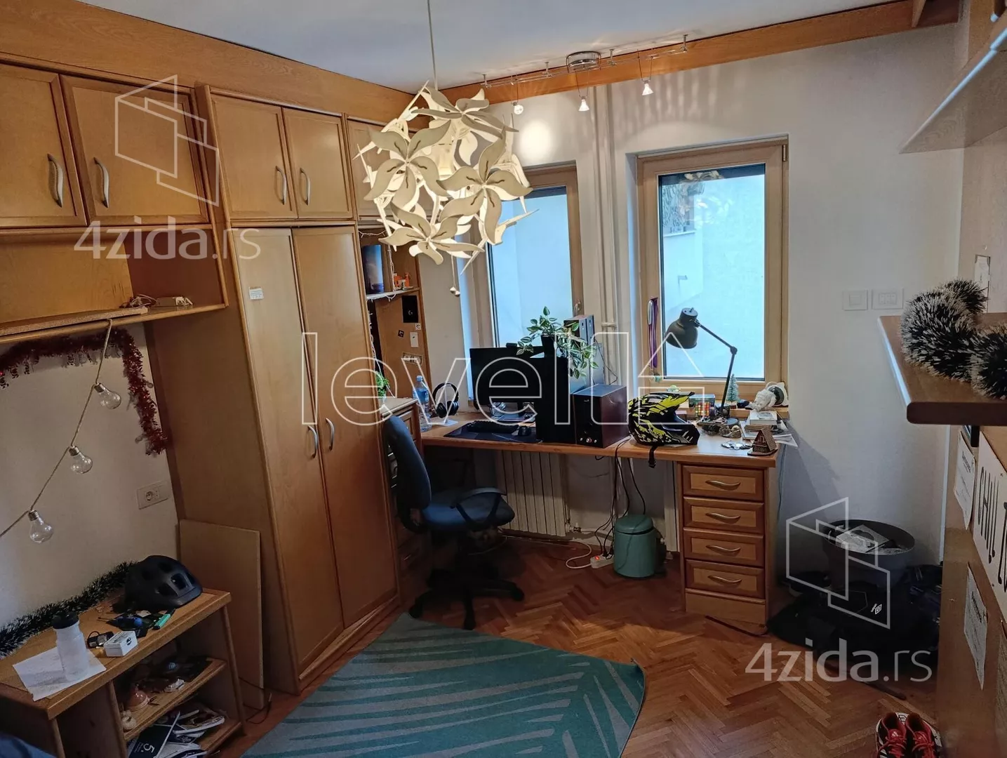 Troiposoban stan | 4zida