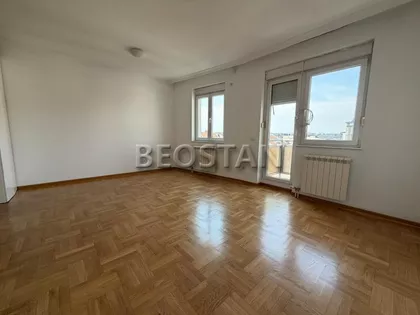 Maksima Gorkog | 4zida.rs