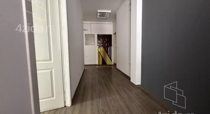 Hala | 4zida