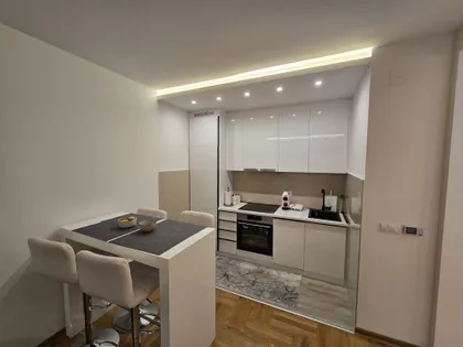 Gornji Grad | 4zida.rs