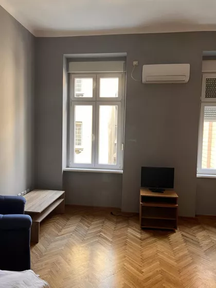 Čika Ljubina | 4zida.rs