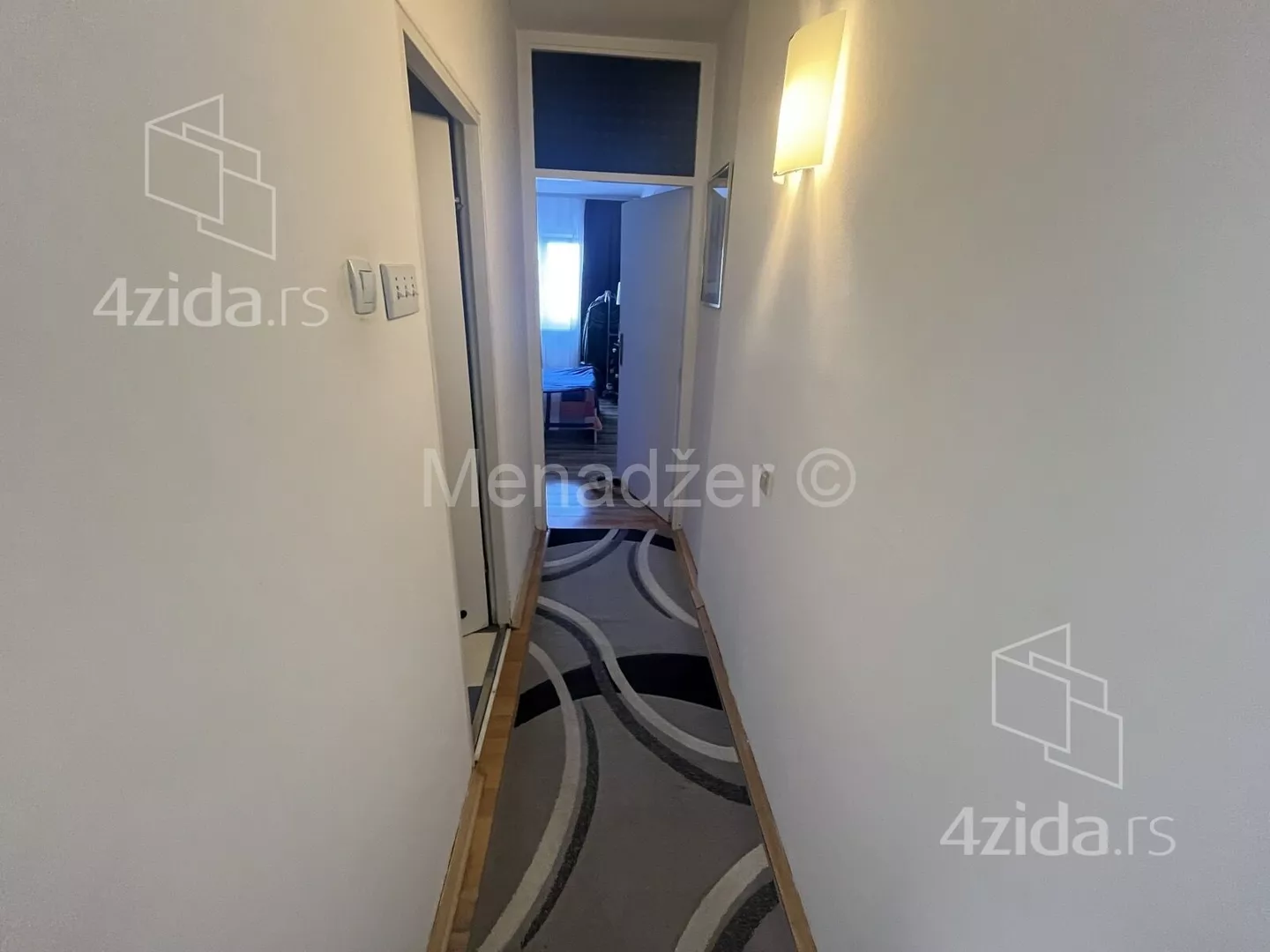 Dvoiposoban stan | 4zida