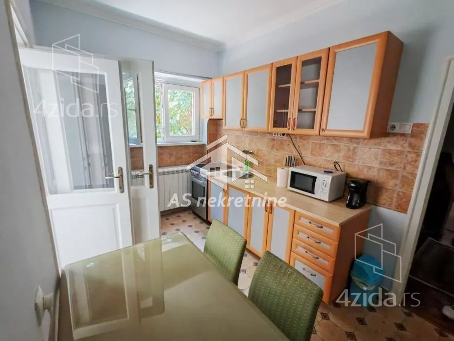 Fotografija stana 9 od 26
