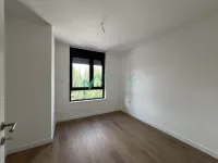 Šestosoban stan | 4zida