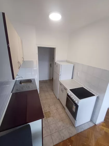 Braće Ribnikar | 4zida.rs