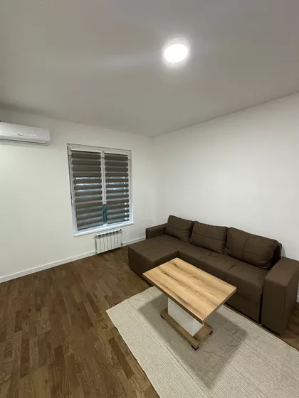 Milovana Gušića 101 | 4zida.rs