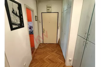 Višnjićeva | 4zida.rs