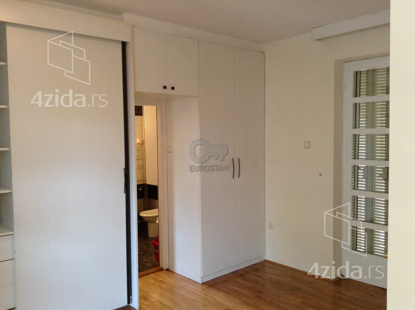 5-etažna kuća | 4zida