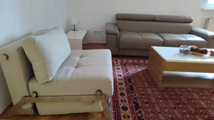 Vukov Spomenik | 4zida.rs