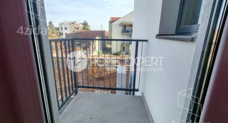 Osmosoban stan | 4zida